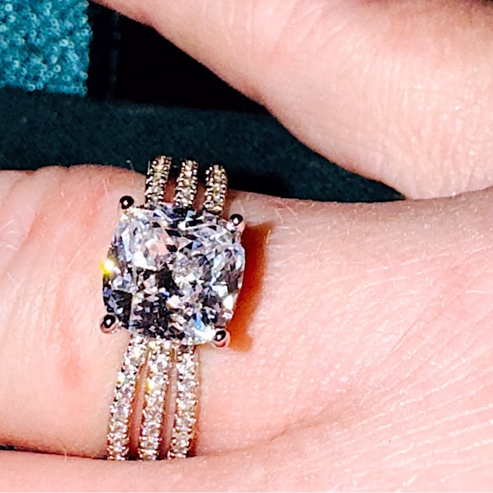 Simply Silver 8mm hidden halo Brilliant Cubic Zirconia Solitaire Ring Size 9